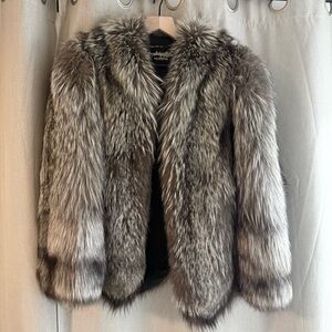 Luxurious Silver Fox Fur Coat